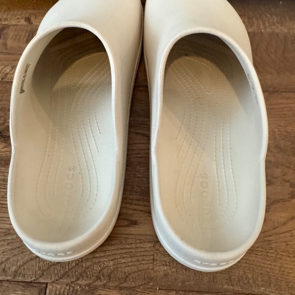 Crocs Dylan Clog Mule Stucco Slides Men\'s Size 13 main image 5